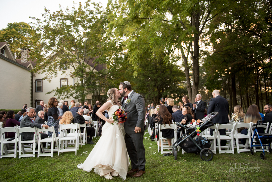 NY Wedding Ceremony Stilwell Photography