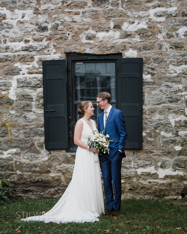 Senate House Bride and Groom Portrait Kingston NY