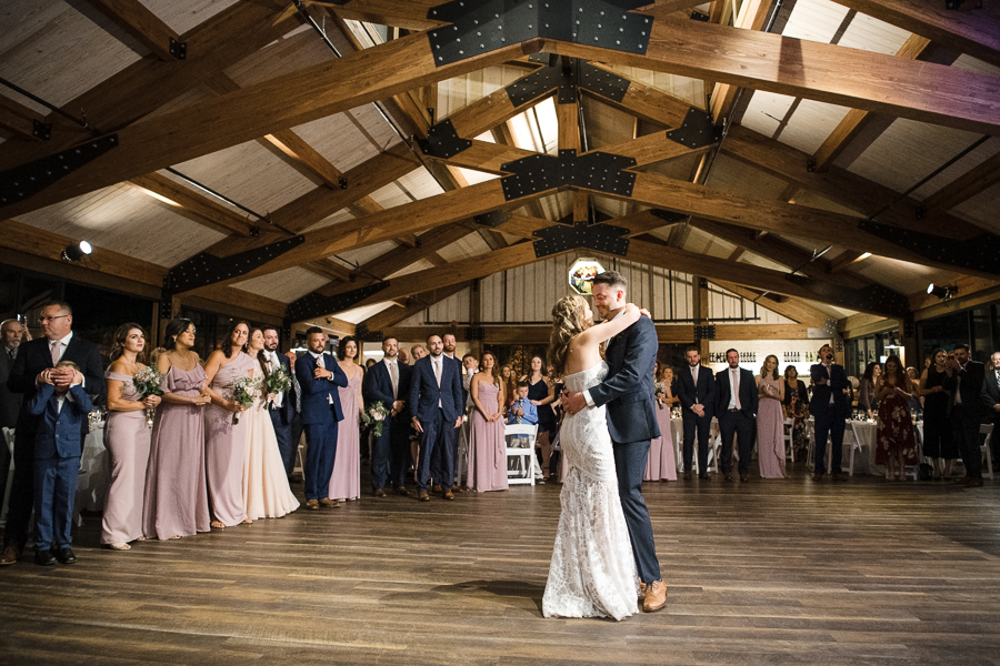 First Dance Red Maple Vineyard Wedding Pictures