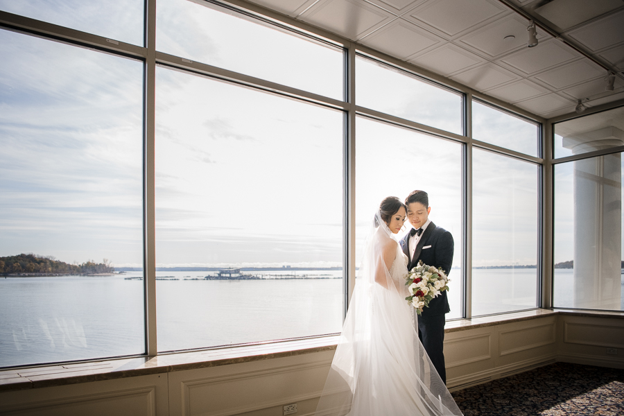 Wedding Couple NY Wedding Glen Island Harbour Club