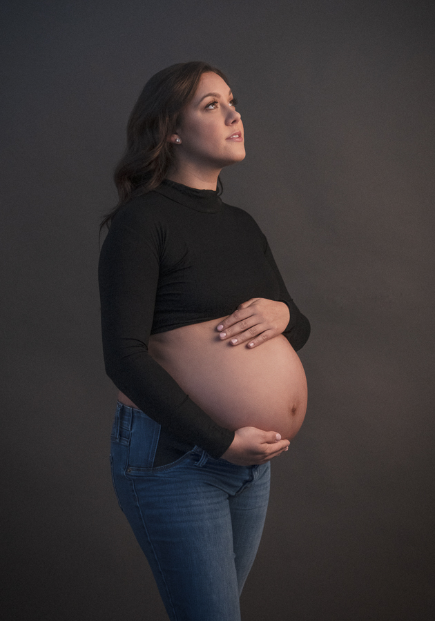 Maternity Pictures Stilwell Portraits