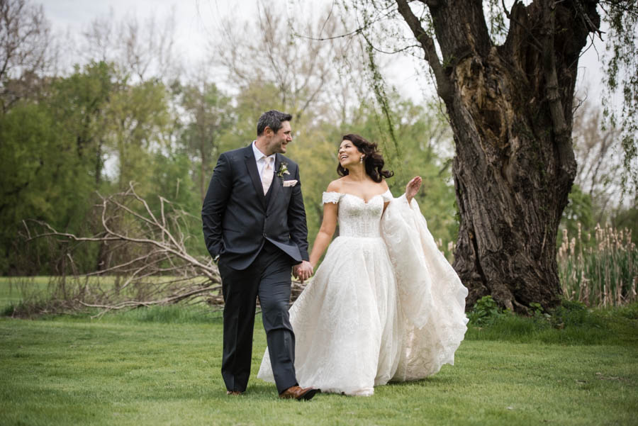 Bride and Groom West Hills CC Middletown NY